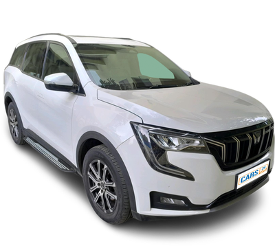 Mahindra XUV700-img
